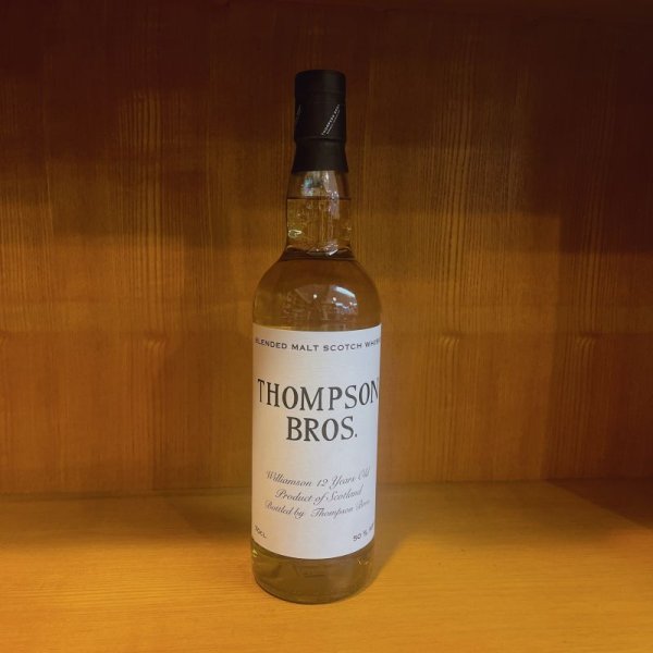 画像1: 【ドーノッホ蒸溜所】トンプソンブラザーズTHOMPSON BROS WILLIAMSON BLENDED MALT SCOTCH WHISKY over12yo　50％　700ml (1)